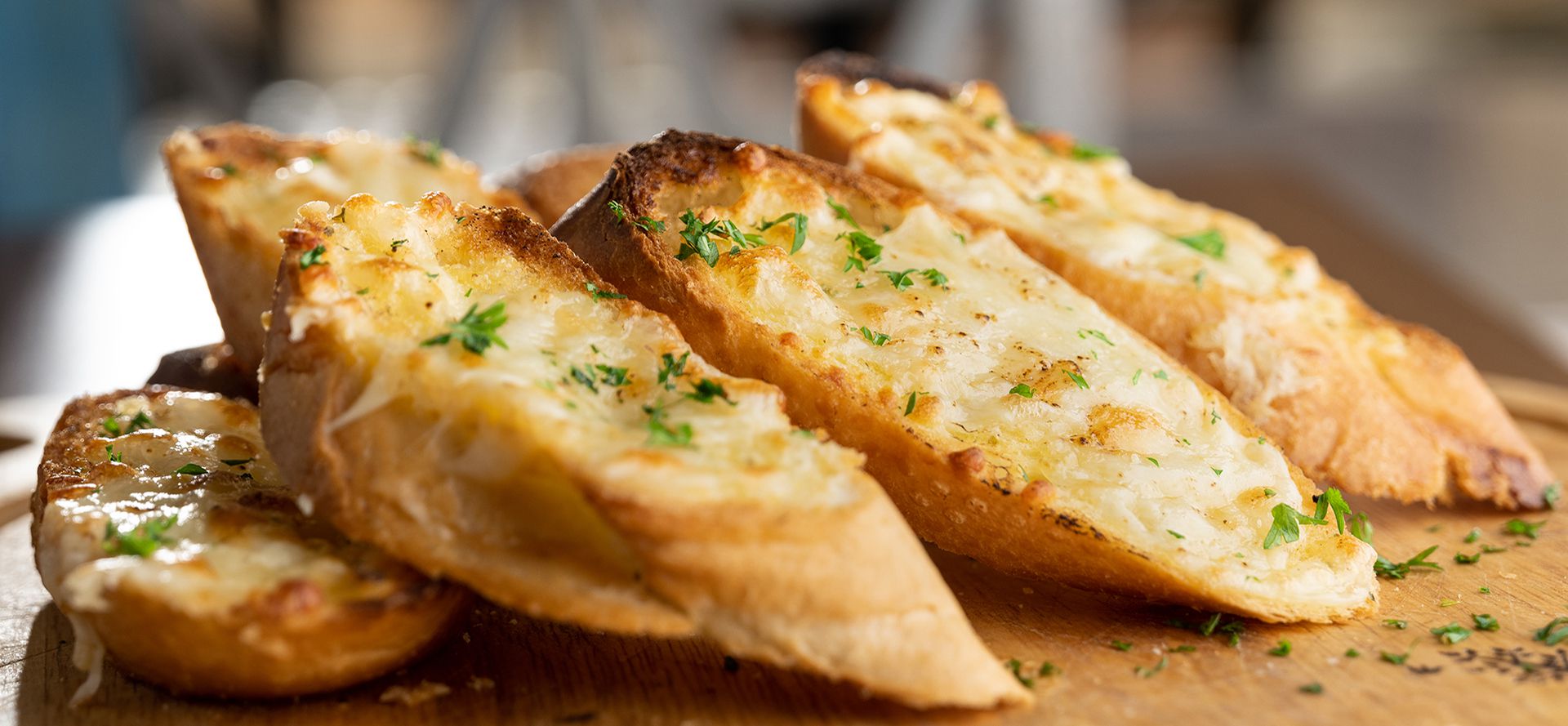 Garlic bread.