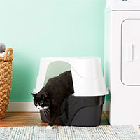 Nature's Miracle Hooded Corner Cat Litter Box.